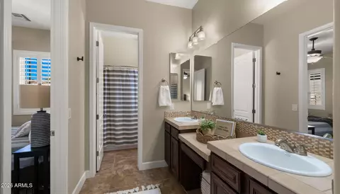 Entry Way - 4052 E Clubview Dr, Gilbert, AZ 85298 photo 7 of 7