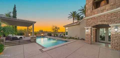 Exterior - 4052 E Clubview Dr, Gilbert, AZ 85298 photo 8 of 18