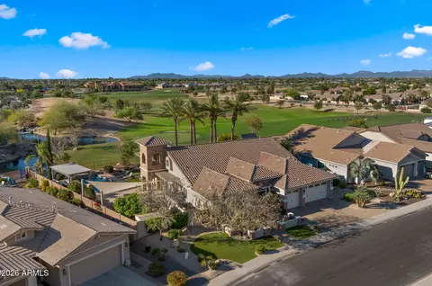 View/Area - 4052 E Clubview Dr, Gilbert, AZ 85298 photo 4 of 9