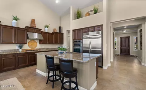 Entry Way - 4052 E Clubview Dr, Gilbert, AZ 85298 photo 3 of 7