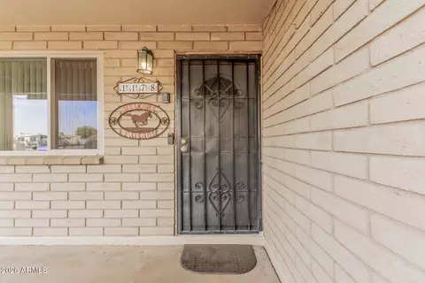 Exterior - 1178 S Ocotillo Dr, Apache Junction, AZ 85120 photo 2 of 6