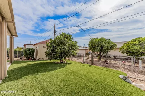 Exterior - 1178 S Ocotillo Dr, Apache Junction, AZ 85120 photo 4 of 6