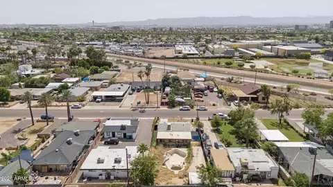View/Area - 2930 E Granada Rd, Phoenix, AZ 85008 photo 4 of 4