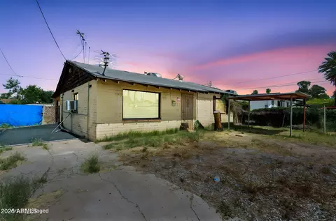 Exterior - 2930 E Granada Rd, Phoenix, AZ 85008 photo 2 of 5
