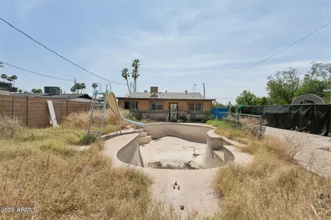 Exterior - 2930 E Granada Rd, Phoenix, AZ 85008 photo 5 of 5