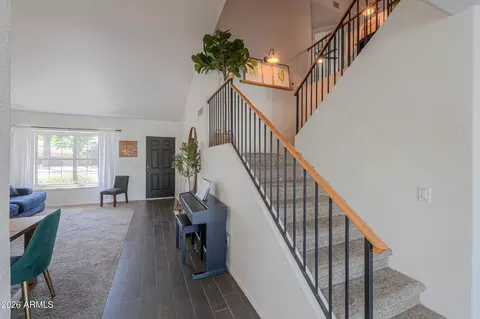 Entry Way - 466 W Smoke Tree Rd, Gilbert, AZ 85233 photo 1 of 2