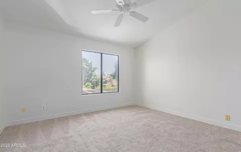 Bedroom - 4437 E Bluefield Ave, Phoenix, AZ 85032 photo 2 of 5