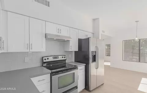 Kitchen - 4437 E Bluefield Ave, Phoenix, AZ 85032 photo 5 of 5