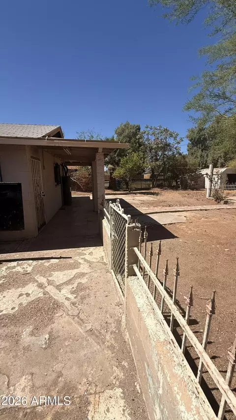 Exterior - 1008 E Harry St, Tempe, AZ 85288 photo 2 of 4