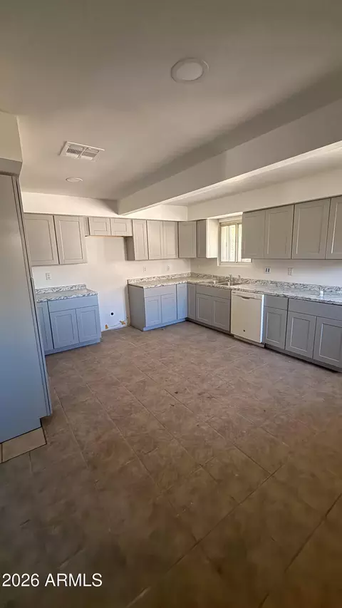 Kitchen - 1008 E Harry St, Tempe, AZ 85288 photo 1 of 3