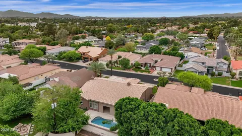 View/Area - 6309 N 4th Dr, Phoenix, AZ 85013 photo 4 of 5
