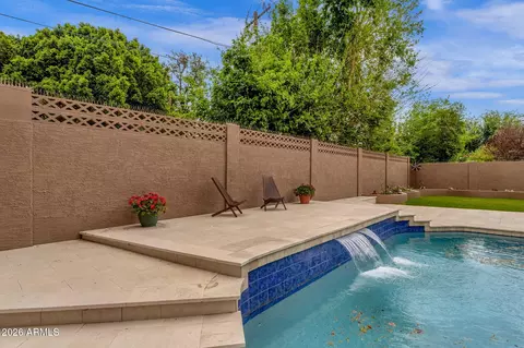 Exterior - 6309 N 4th Dr, Phoenix, AZ 85013 photo 5 of 10