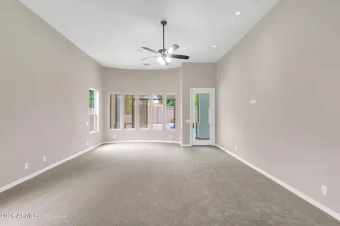 Living - 6309 N 4th Dr, Phoenix, AZ 85013 photo 7 of 8