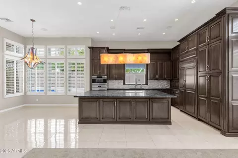 Kitchen - 6309 N 4th Dr, Phoenix, AZ 85013 photo 3 of 4