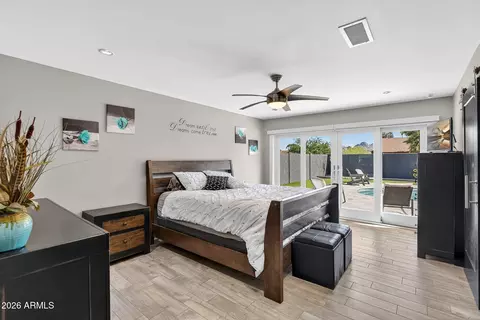 Bedroom - 2249 E Mercer Ln, Phoenix, AZ 85028 photo 1 of 6