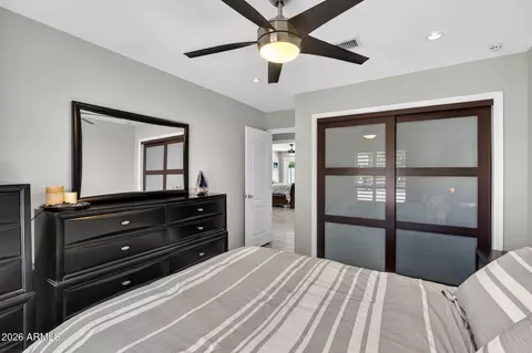 Bedroom - 2249 E Mercer Ln, Phoenix, AZ 85028 photo 6 of 6
