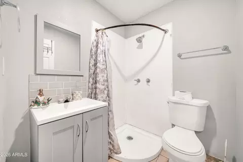 Bath - 8933 W Roma Ave, Phoenix, AZ 85037 photo 2 of 2