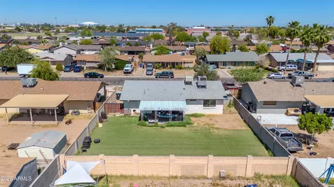 View/Area - 8933 W Roma Ave, Phoenix, AZ 85037 photo 2 of 2