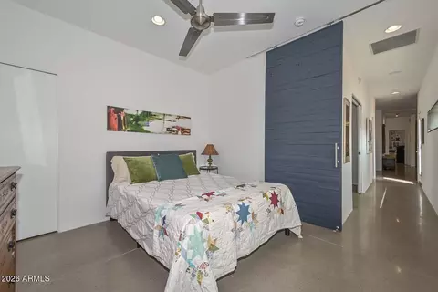 Bedroom - 2109 E Virginia Ave, Phoenix, AZ 85006 photo 4 of 6
