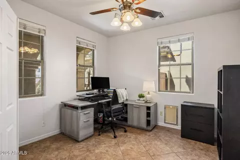 Other - 3980 E Robin Ln, Phoenix, AZ 85050 photo 3 of 5