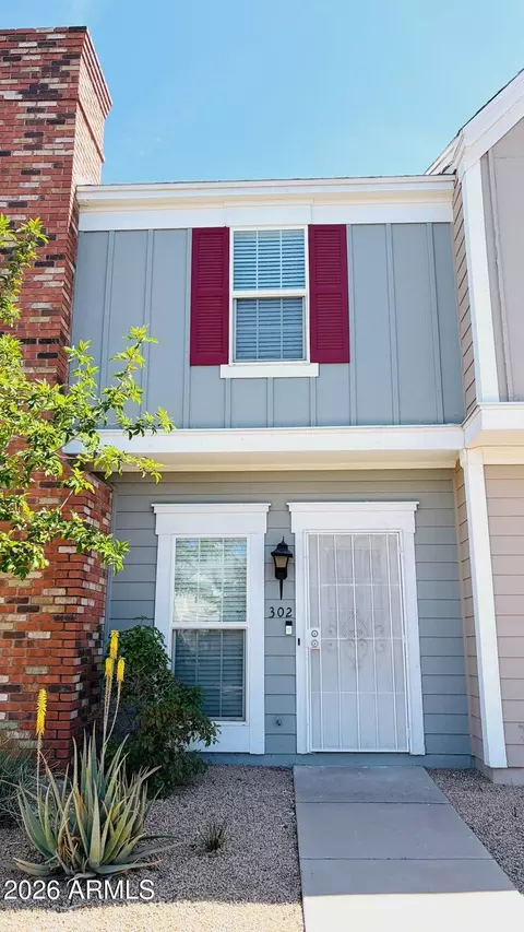 1601 N Saba St #302, Chandler, AZ 85225