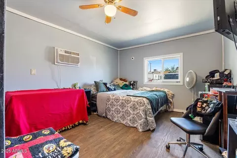 Bedroom - 1011 W 5th Ave, Apache Junction, AZ 85120 photo 1 of 6