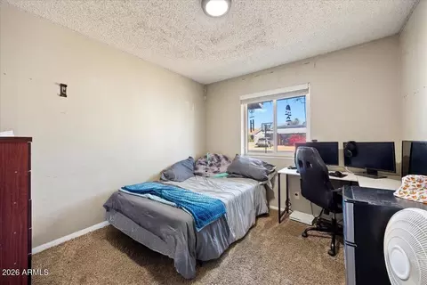 Bedroom - 1011 W 5th Ave, Apache Junction, AZ 85120 photo 5 of 6