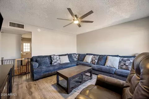 Living - 1011 W 5th Ave, Apache Junction, AZ 85120 photo 1 of 2