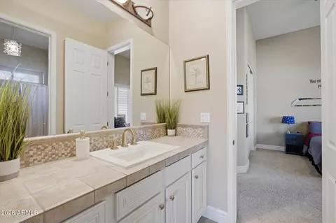 Bath - 4312 W Range Mule Dr, Phoenix, AZ 85083 photo 4 of 4