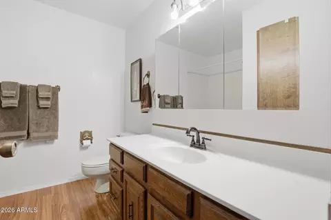 Bath - 1103 E Pineview Cir, Payson, AZ 85541 photo 3 of 3