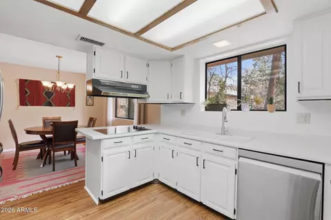 Kitchen - 1103 E Pineview Cir, Payson, AZ 85541 photo 2 of 2