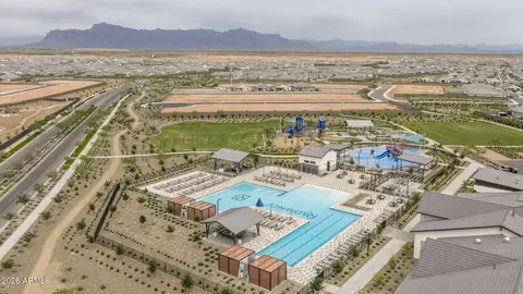 View/Area - 3356 W Seaver Ave, Apache Junction, AZ 85120 photo 7 of 10