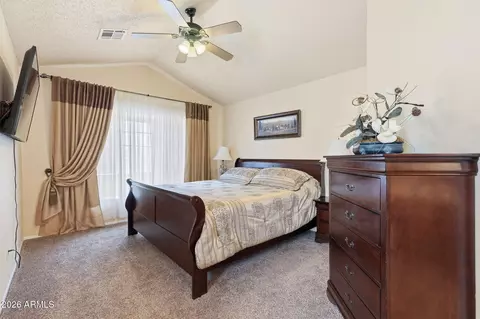 Bedroom - 506 E Kerry Ln, Phoenix, AZ 85024 photo 4 of 6