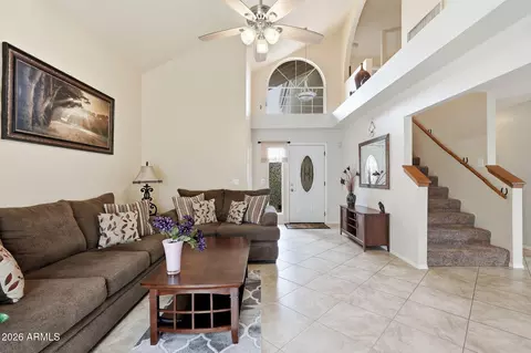 Living - 506 E Kerry Ln, Phoenix, AZ 85024 photo 1 of 3