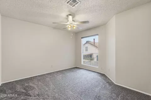 Bedroom - 506 E Kerry Ln, Phoenix, AZ 85024 photo 1 of 6