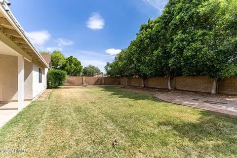 Exterior - 4021 E Des Moines St, Mesa, AZ 85205 photo 5 of 6