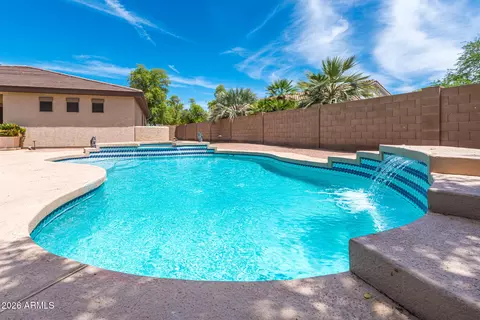 Exterior - 4133 E Reins Rd, Gilbert, AZ 85297 photo 7 of 8