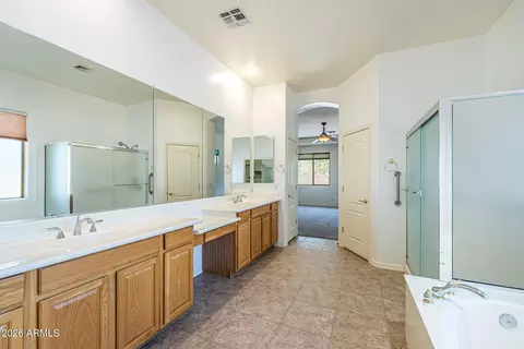 Bath - 4133 E Reins Rd, Gilbert, AZ 85297 photo 1 of 3