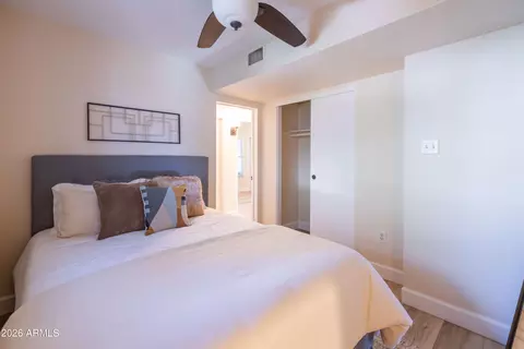 Bedroom - 809 E Sheridan St, Phoenix, AZ 85006 photo 3 of 3