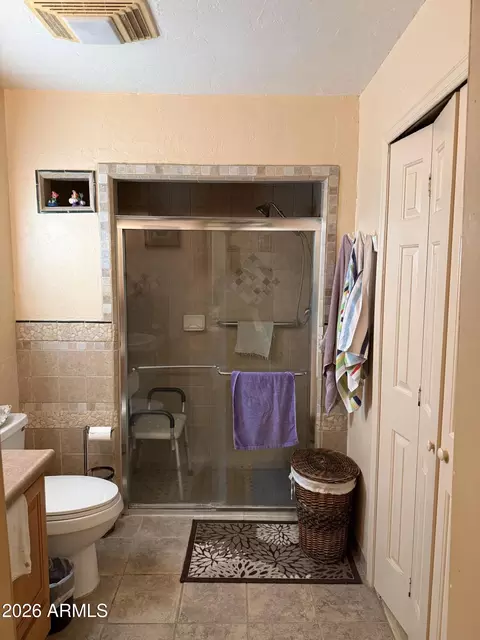 Bath - 912 E 19th St E, Douglas, AZ 85607 photo 1 of 4