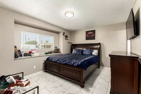 Bedroom - 4243 W Tuckey Ln, Phoenix, AZ 85019 photo 1 of 3