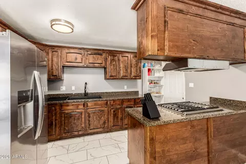 Kitchen - 4243 W Tuckey Ln, Phoenix, AZ 85019 photo 1 of 3