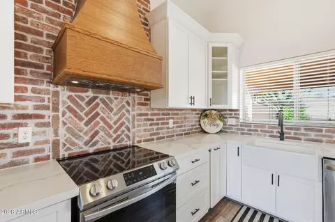 Kitchen - 3312 E San Remo Ave, Gilbert, AZ 85234 photo 4 of 5