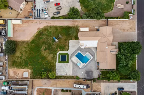 View/Area - 2520 E Winchester Dr, Gilbert, AZ 85297 photo 8 of 9