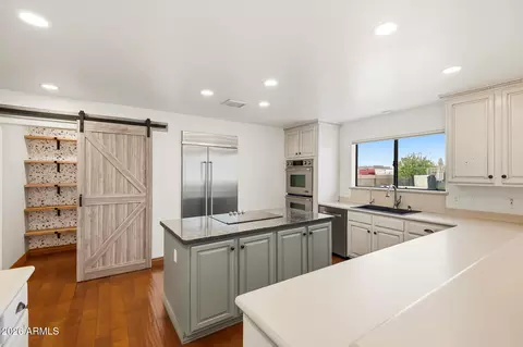Kitchen - 2520 E Winchester Dr, Gilbert, AZ 85297 photo 2 of 3