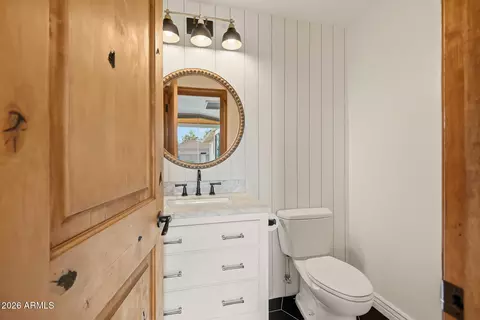 Bath - 2520 E Winchester Dr, Gilbert, AZ 85297 photo 3 of 5