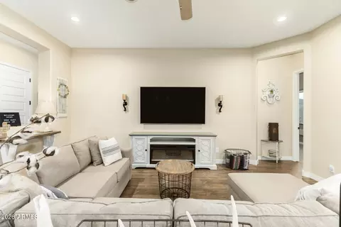Living - 3922 E Mia Ln, Gilbert, AZ 85298 photo 4 of 4