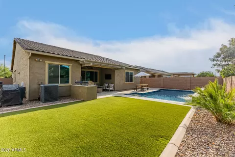 Exterior - 3922 E Mia Ln, Gilbert, AZ 85298 photo 7 of 12