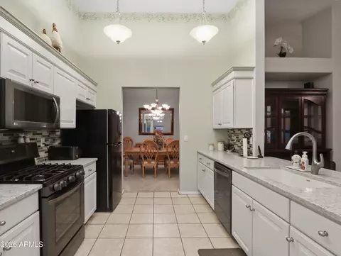 3869 E Washington Ct, Gilbert, AZ 85234 photo 14