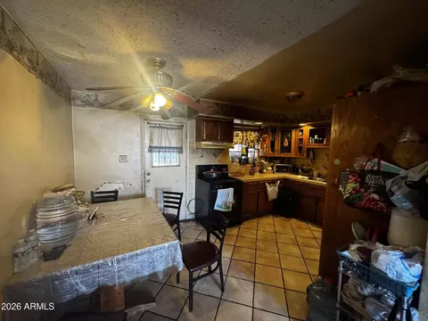 Dining - 3315 E Oak St, Phoenix, AZ 85008 photo 1 of 1